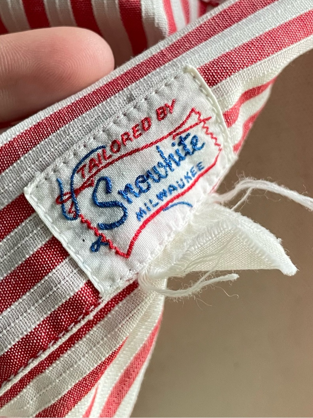 Vintage 50s/60s Candy Striper volunteer Striped White & Pink Pinafore Apron GSH - Picture 6 of 16